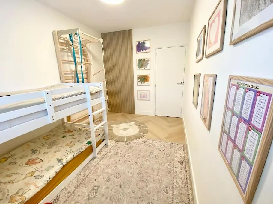 Luxe Apartment Station Zuid Amsterdam Netherlands